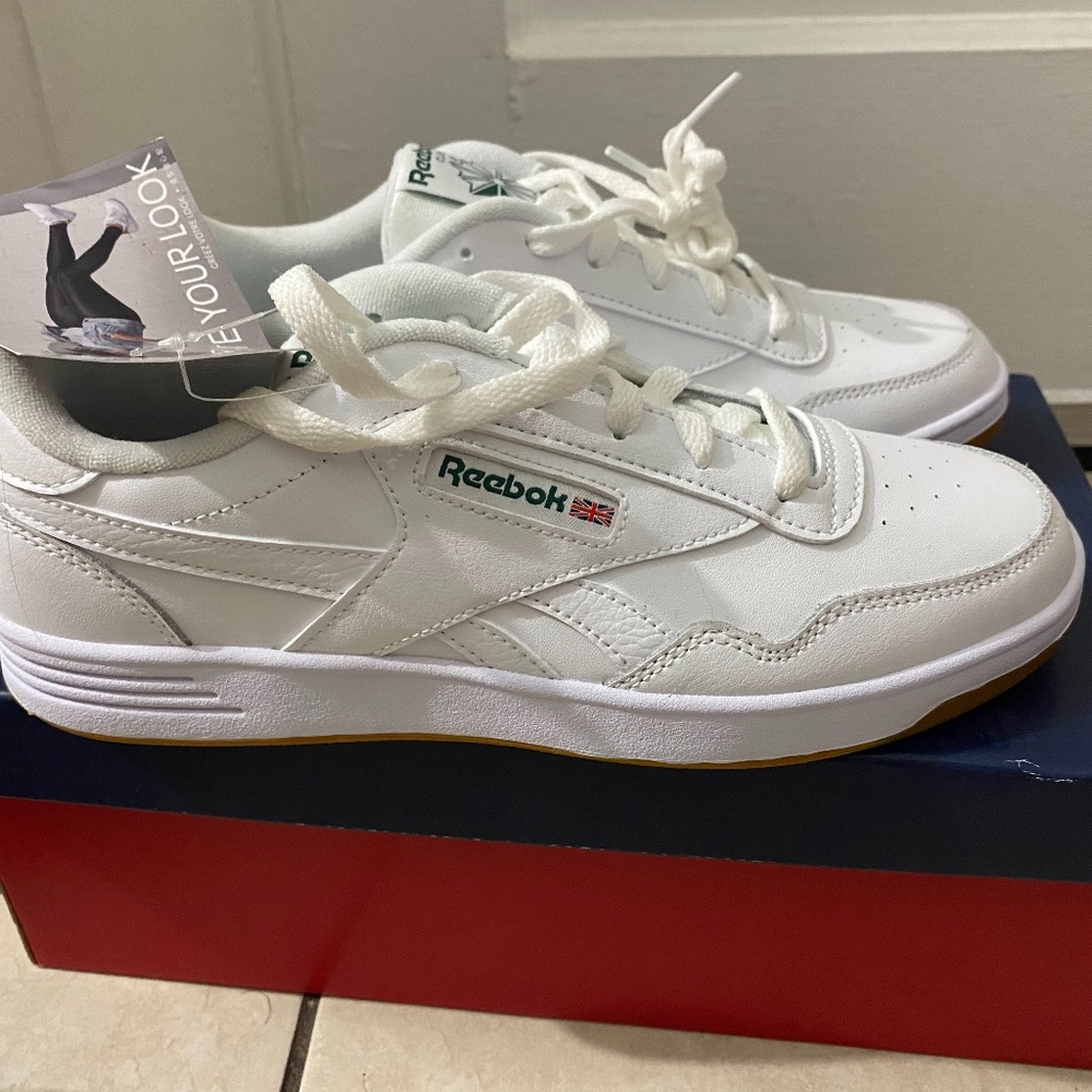 Reebok Women's Club MEMT Sneaker